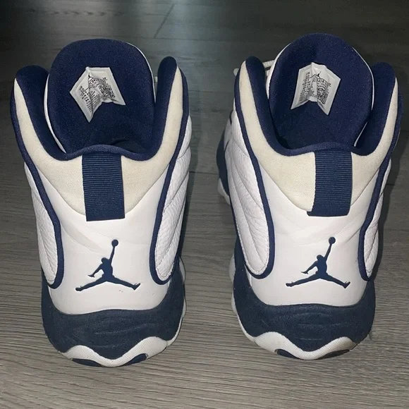 Jordan Pro Strong in White and Midnight Navy - Picture 3 of 6